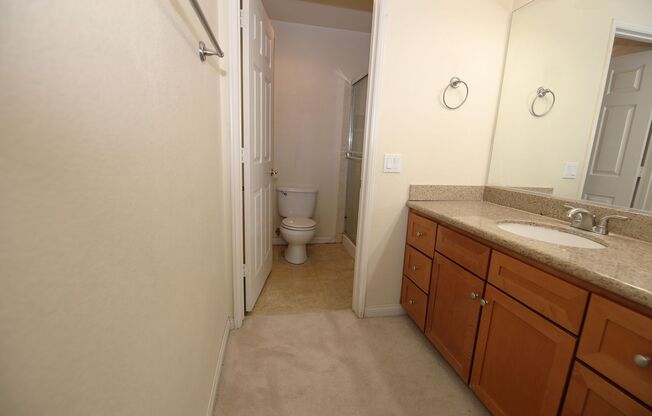 2 beds, 2 baths, $1,350, Unit # 2033