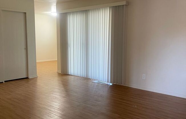 1000 &amp; 1030 Del Sol Place