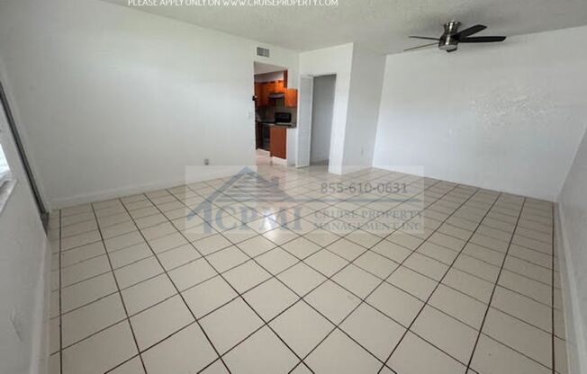 2 beds, 1 bath, 827 sqft, $1,795, Unit 6957- 5th