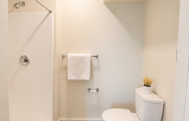 Studio, 1 bath, 175 sqft, $1,495, Unit 501