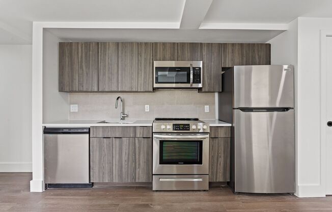 2 beds, 1 bath, 603 sqft, $1,835, Unit 5930-201