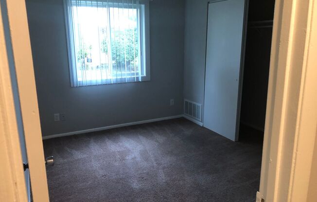 2 beds, 2 baths, 955 sqft, $1,149, Unit 5909B