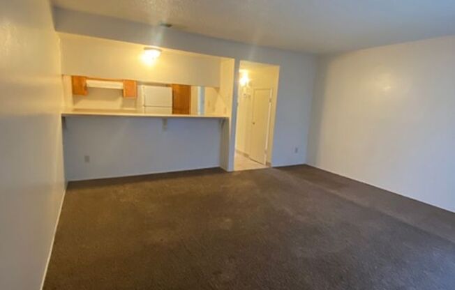 2 beds, 2 baths, $1,195, Unit 1948