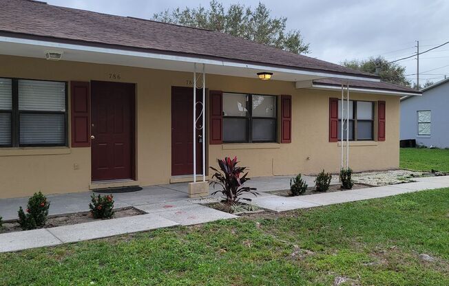 Charmin 3/1 Duplex In Groveland FL