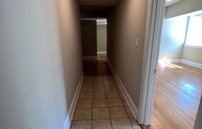 1 bed, 1 bath, 660 sqft, $1,595, Unit 1509-13-GDN