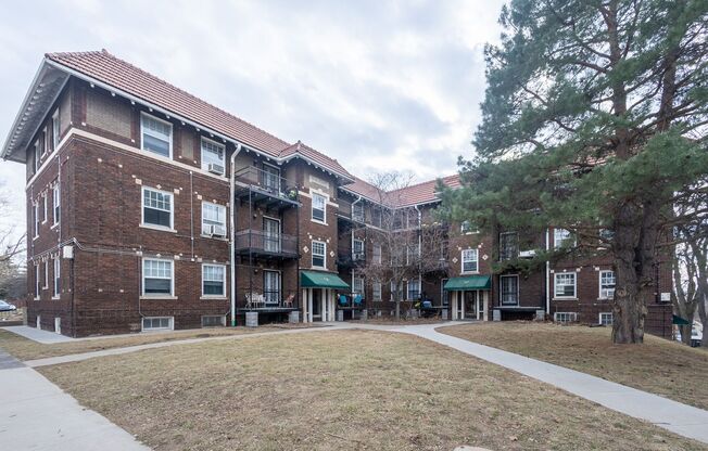 Dwight Apartments