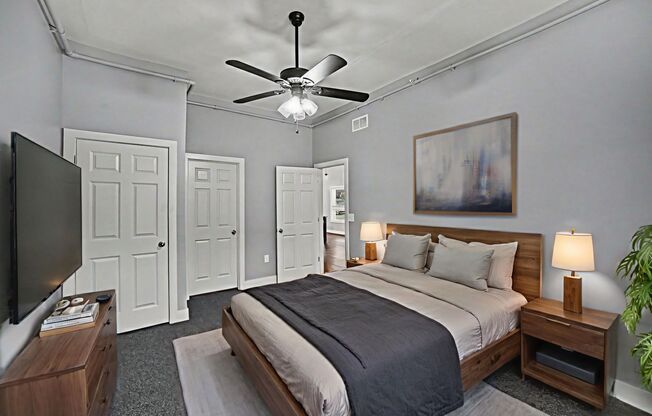 2 beds, 1 bath, 1,190 sqft, $1,400, Unit Urban Studios: 5320-#12