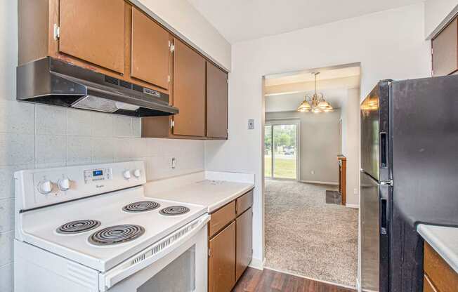 Kitchen, appliances