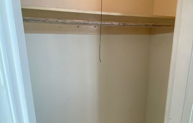 2 beds, 1 bath, 850 sqft, $3,550, Unit 304