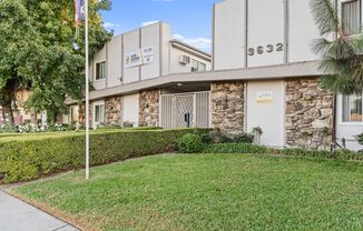 9632 Ball Road