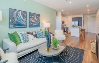 615 E FOSTER XING RD