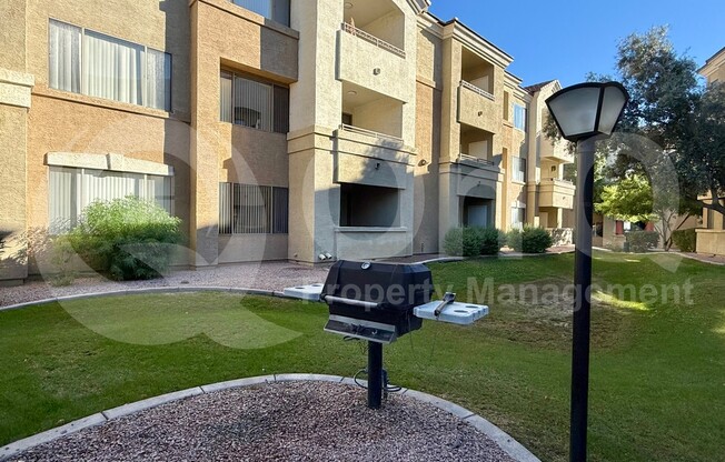 1 bed, 1 bath, 748 sqft, $1,050, Unit 2026