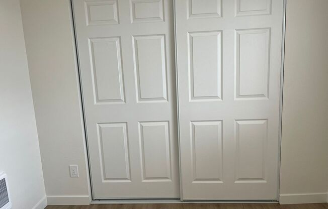 1 bed, 1 bath, 304 sqft, $965, Unit Unit 204