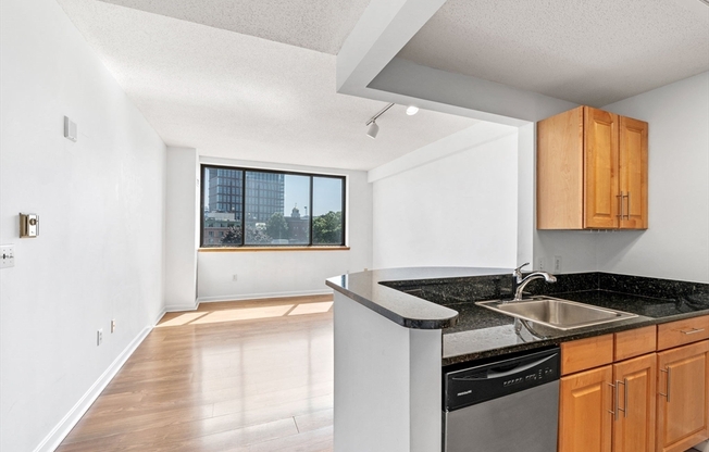169 Monsignor Highway 21