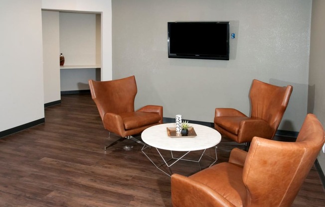 Laundry Lounge with Wi-Fi at Eden Glen, Eden Prairie, MN 55344