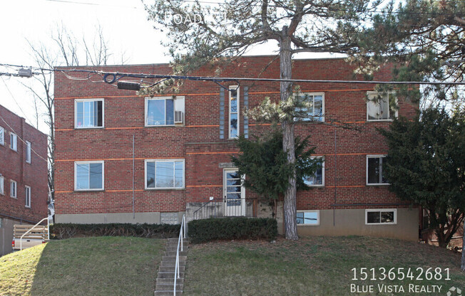 5206 MONTGOMERY RD