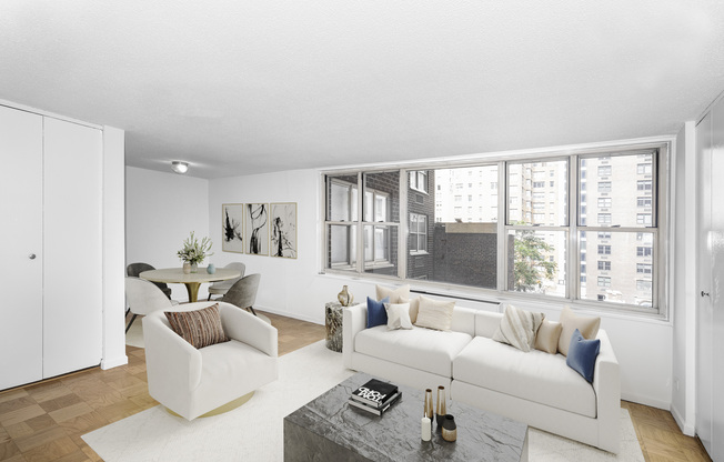 1 bed, 1 bath, $4,000, Unit 3L