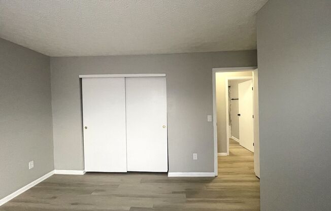 2 beds, 1 bath, $1,350