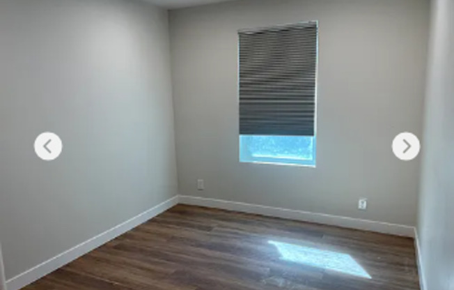 3 beds, 2 baths, 900 sqft, $1,800, Unit 2-1