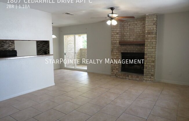 1807 CEDARHILL DR