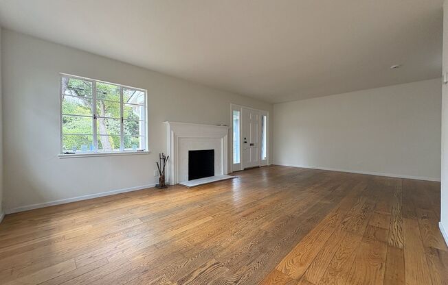 Charming 3-Bedroom Home on Embarcadero Road