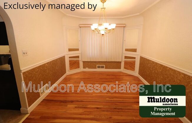 215 KENWOOD DR