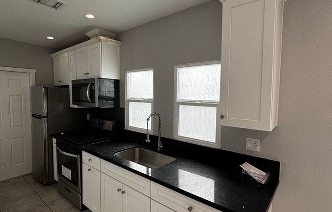 2412 W. 48th St.