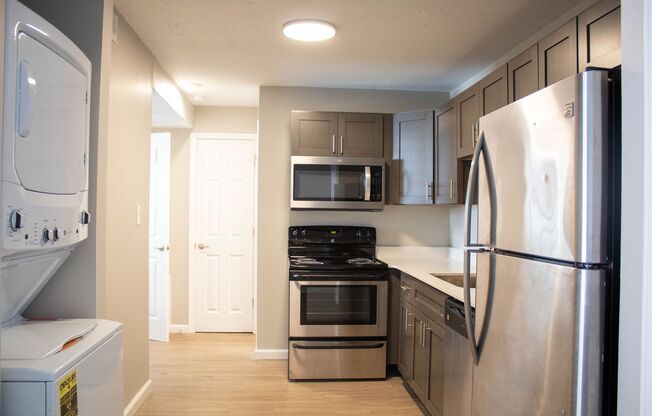 2 beds, 1 bath, 565 sqft, $1,280