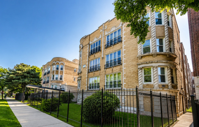 4901 S Drexel