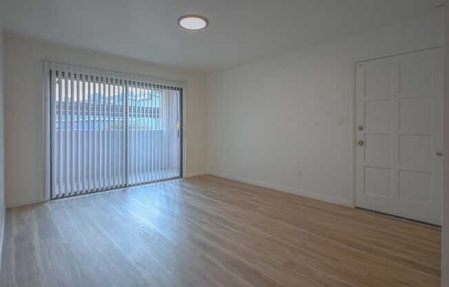 2 beds, 2 baths, 1,010 sqft, $1,695, Unit 6529