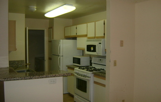 2 beds, 2 baths, $1,450