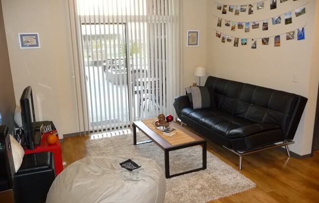 2 beds, 2 baths, 825 sqft, $2,900, Unit #514