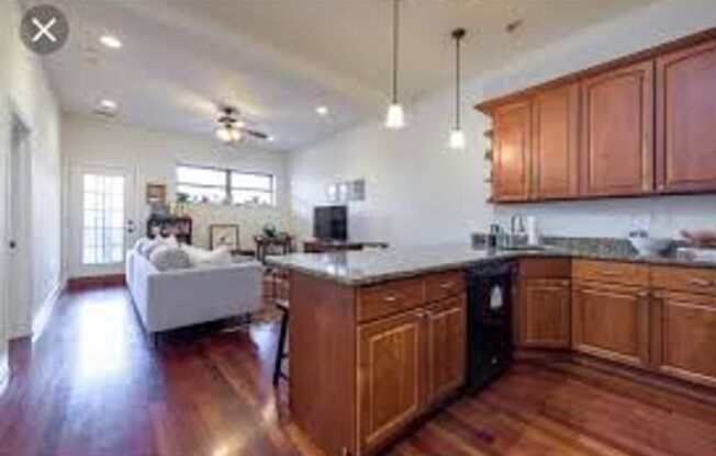 Experience Boutique Urban Living at 3341–3343 N Clark Condominium Association
