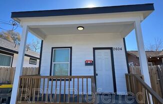 2604 MLS ST