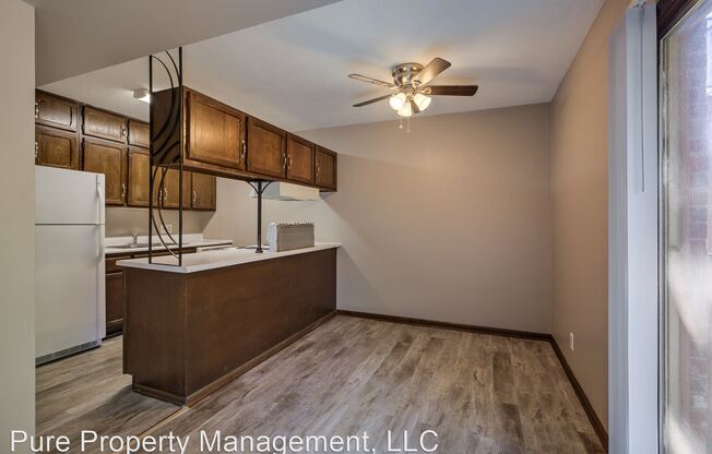 Oak Ridge Apartments in Millard