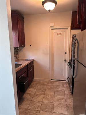 3 beds, 2 baths, $3,450