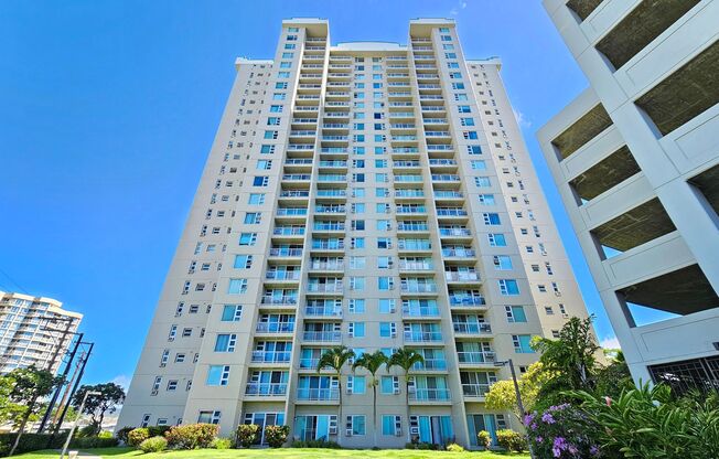 1 bed, 1 bath, $2,100, Unit # 1605