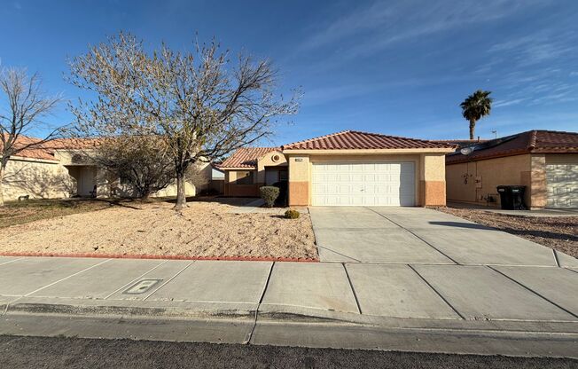 3 bedroom single story home with no HOA