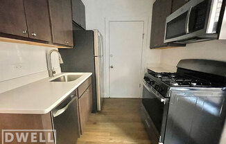 2639 N Spaulding Ave