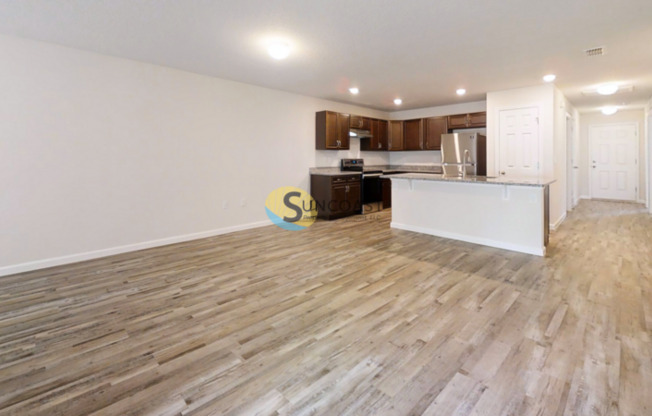 1 ROSECROFT LN