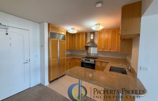 2 beds, 2 baths, $3,250, Unit # 602E