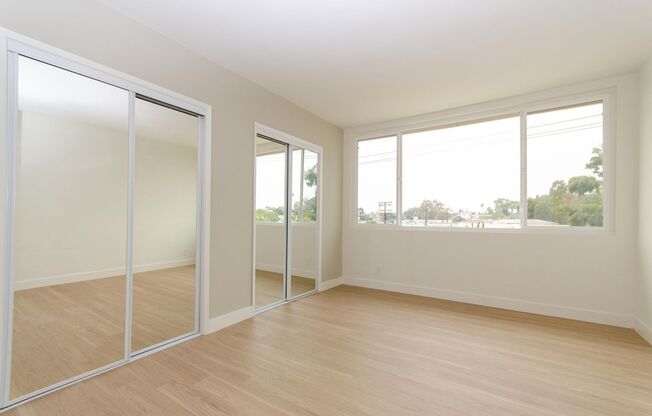 3 beds, 3 baths, 1,780 sqft, $5,600, Unit 102