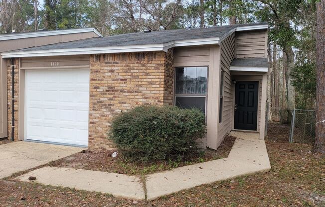 8170 Kause Rd Pensacola, FL 32506 Ask us how you can rent this home without paying a security deposit through Rhino!
