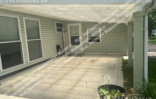150 DOUGLAS DR