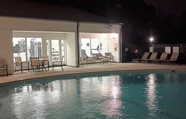 2 beds, 1.5 baths, 1,000 sqft, $1,395