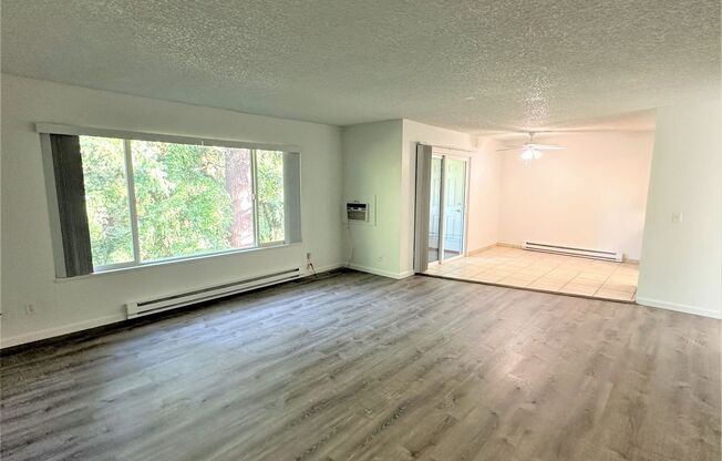 2 beds, 1 bath, 1,014 sqft, $1,940, Unit 76