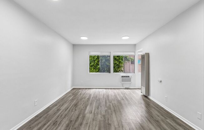 Studio, 1 bath, 615 sqft, $1,898, Unit 119