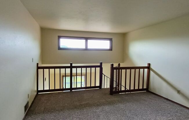 1 bed, 1 bath, 683 sqft, $1,120, Unit 2970-084