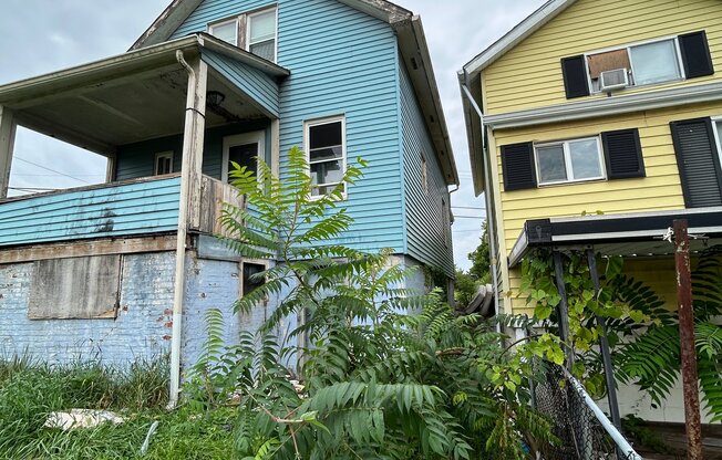 951 HIGH ST