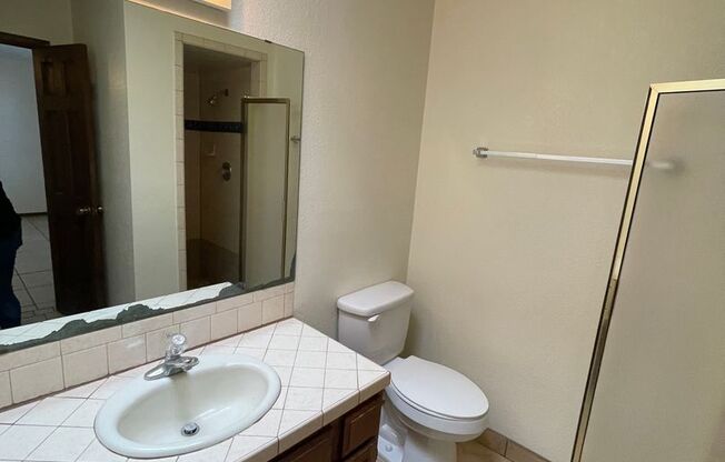 3 beds, 2 baths, $1,575